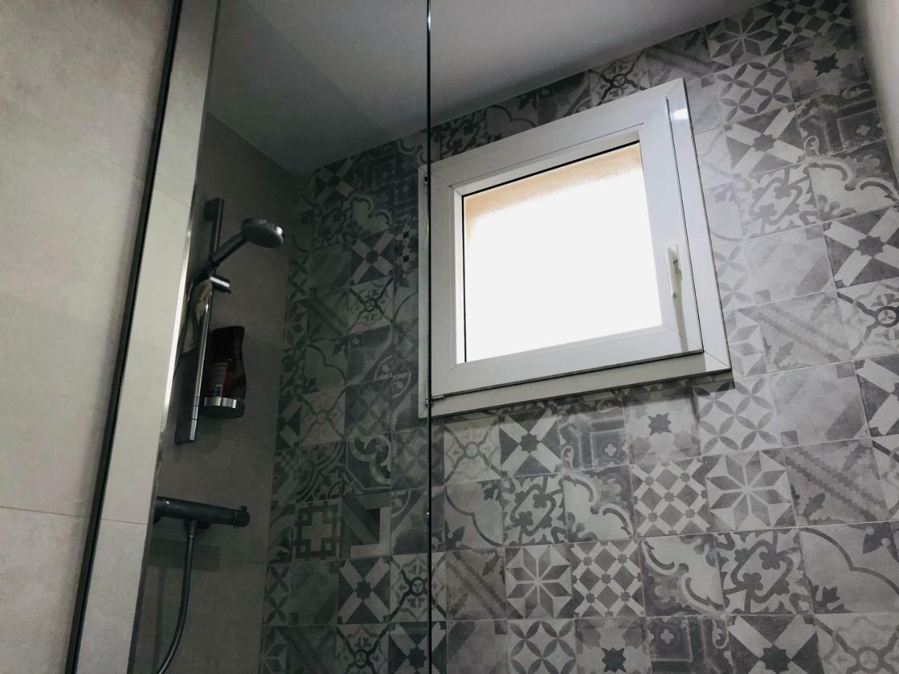 Roc Mar 3 3D - Apartamento Cerca Del Centro Y De La Playa - Terraza Con Vistas Al Mar Y Al Puerto 罗萨斯 外观 照片